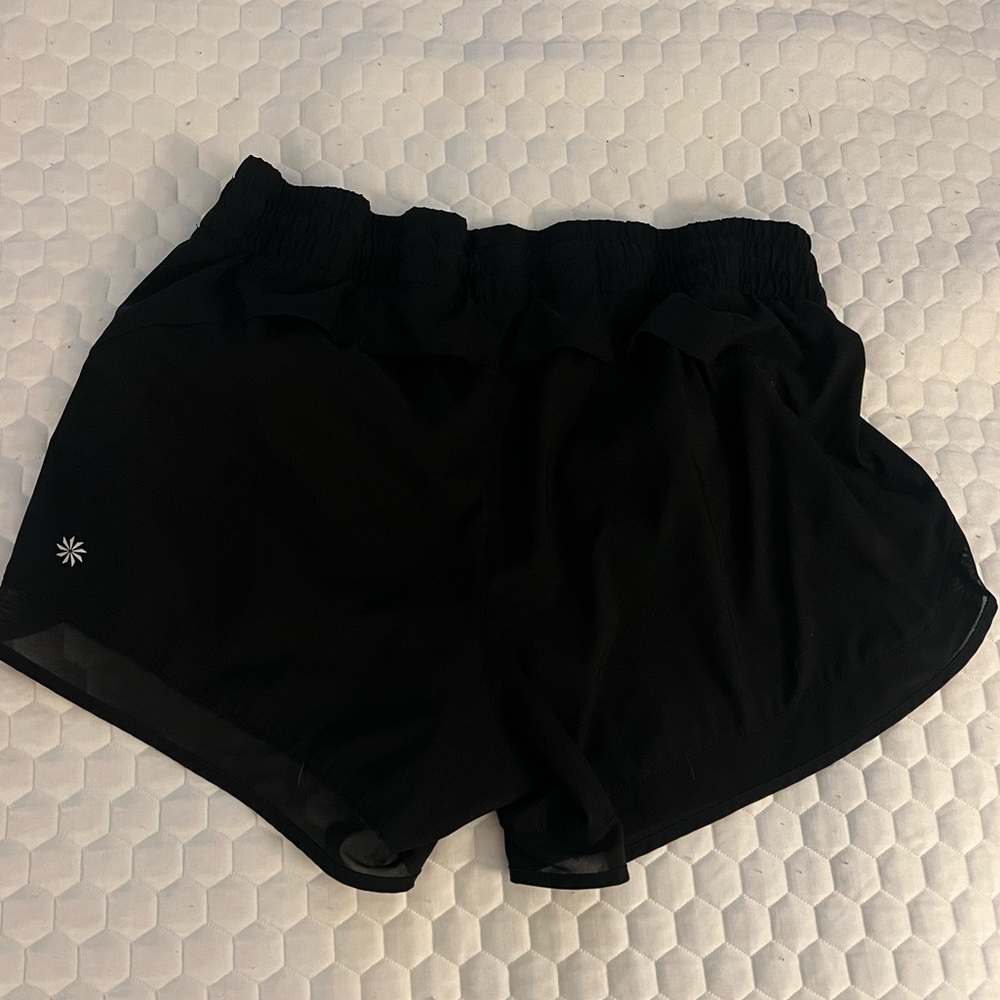 Athleta Mesh Racer Run Short - Picture 3 of 6
